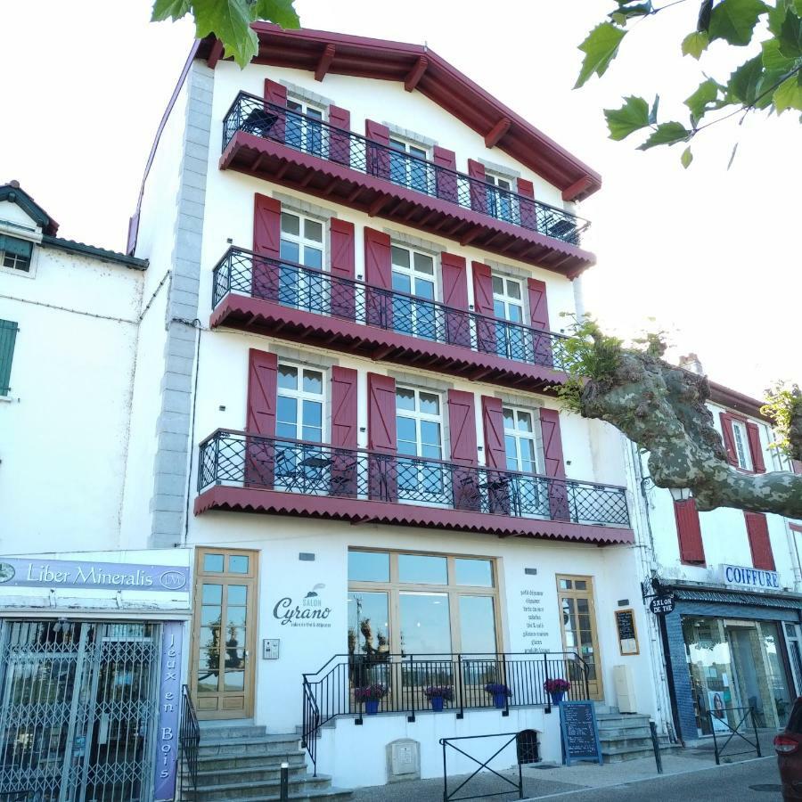 Jondoni Laurendi Kanbo Aparthotel Cambo-les-Bains Exterior photo